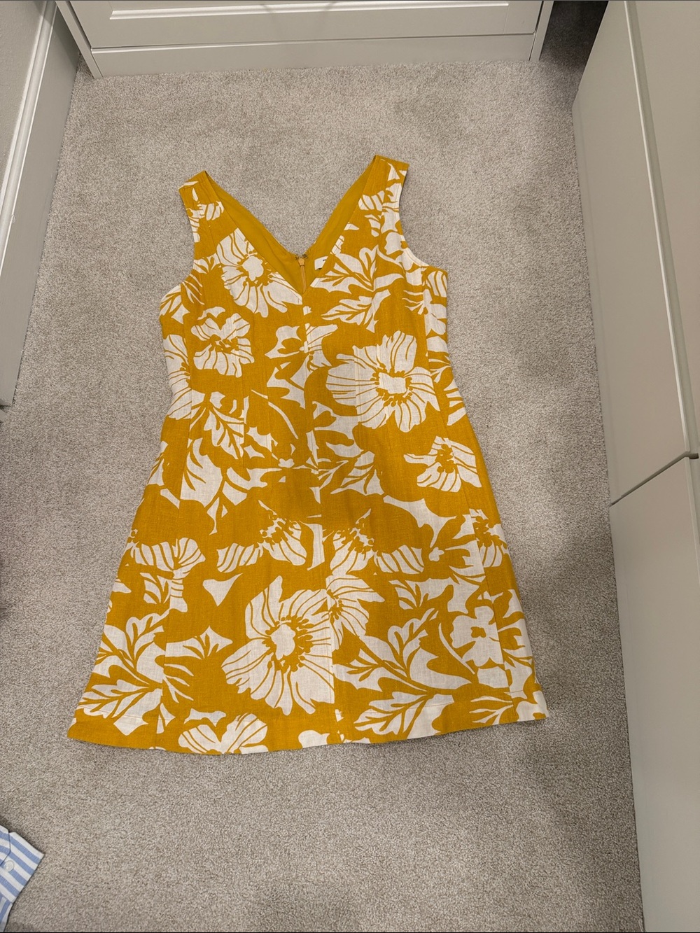 Women’s Yellow Floral V-Neck Sundress